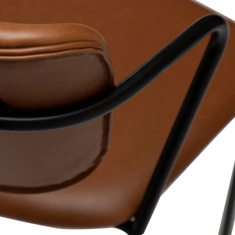 Chair Zed in faux leather by Steffensen & Würtz 53 x 55 x 81cm