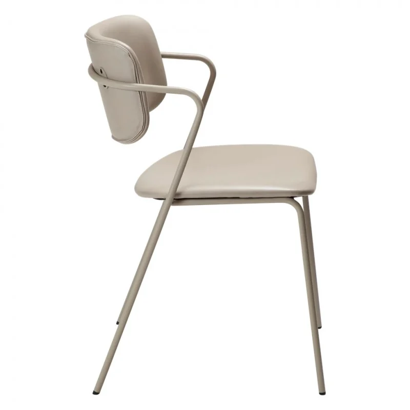 Chair Zed in greige faux leather by Steffensen & Würtz 53 x 55 x 81cm