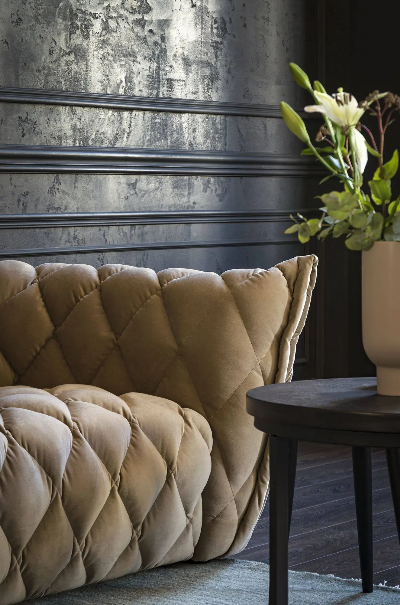 Nordic Line Sofa